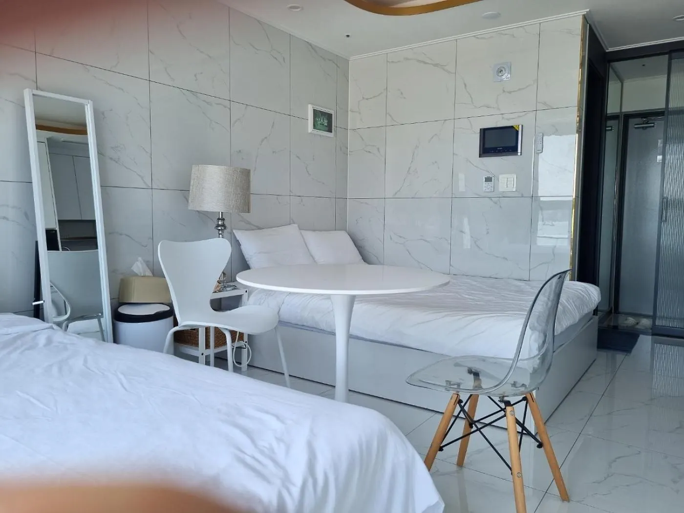 Gwanganri Stay A Busan Apartment